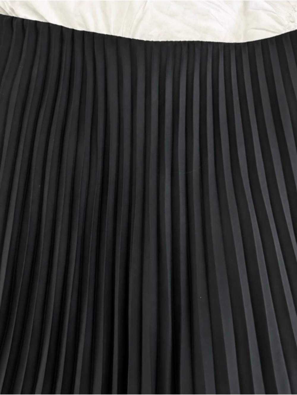 J. Crew Black Pleated Midi Skirt Meduim - Picture 6 of 8